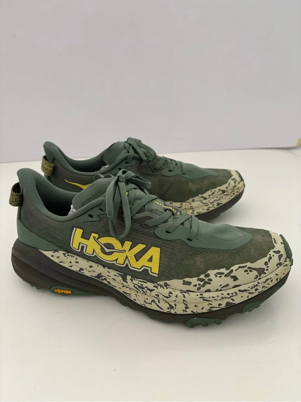 Hoka Speedgoat 6 Wide Trail Running Sneakers  Size 10